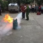 Phòng cháy ở chung cư: Nhiều chủ đầu tư làm kiểu “đối phó”, xài thiết bị rẻ tiền