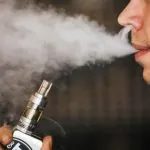 Thuốc lá điện tử và nguy cơ cháy nổ