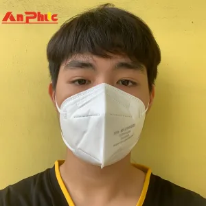 khẩu trang không thể thiếu mùa dịch