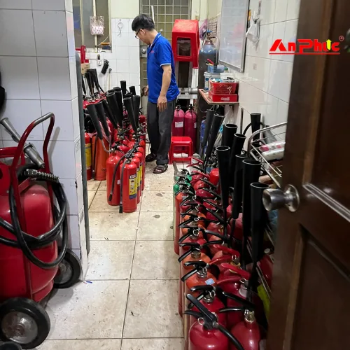 nạp sạc bình