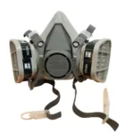 Mặt nạ 3M 6200 kết hợp phin lọc 6001 – Giải pháp bảo vệ tối ưu cho người phun thuốc trừ sâu